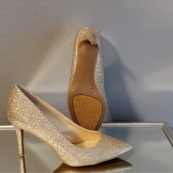 BEAUTIFUL JESSICA SIMPSON HEELS - Picture 4 of 6